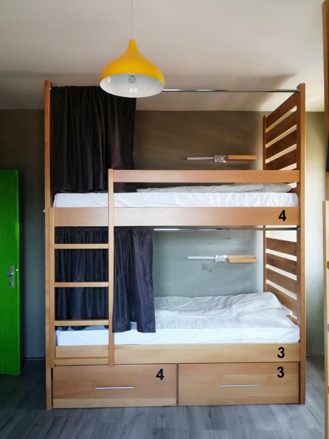 Old Town Hostel โอครีด ภายนอก รูปภาพ
